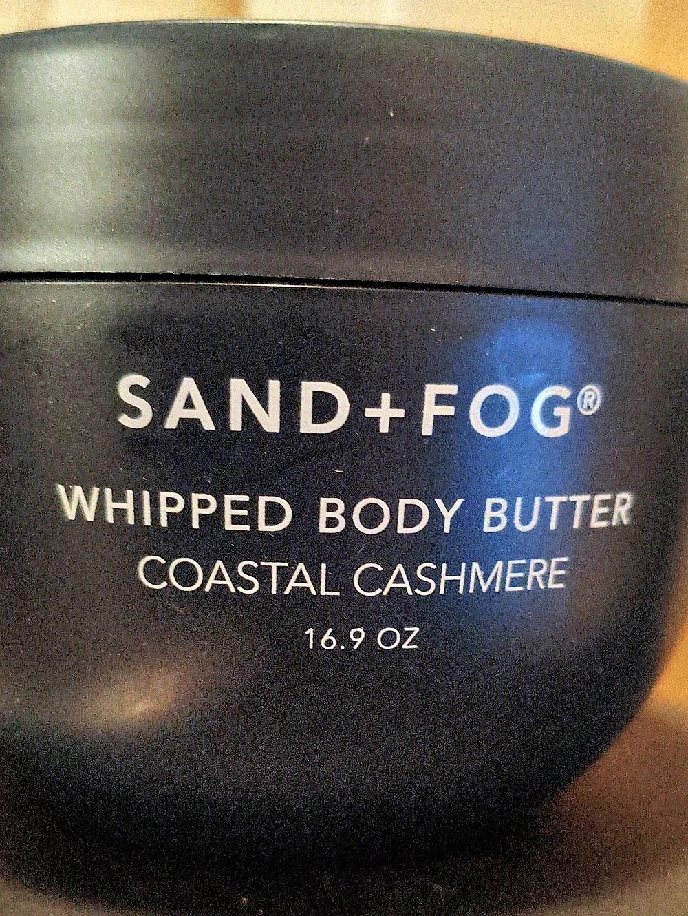 SAND+FOG Whipped Body Butter Coastal Cashmere 16.9 oz